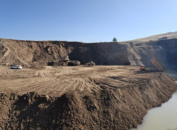 1764121908956070335.png image.png